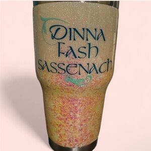 Glittery Tumbler Outlander “Dinna Fash Sassenach”